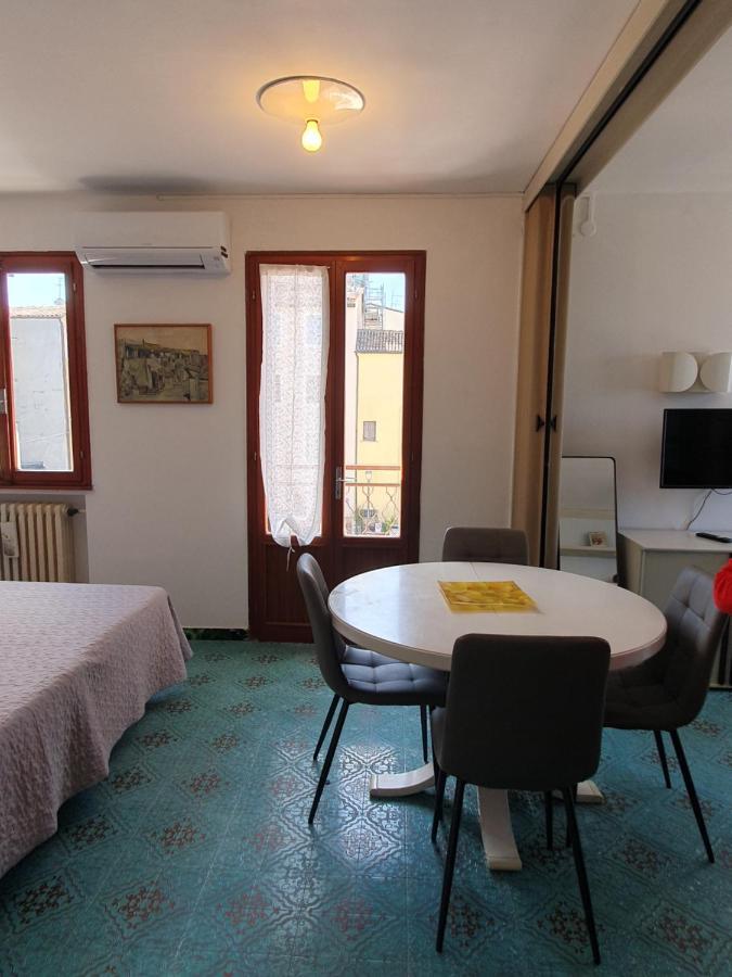 Venice Lagoon Suite 基奥贾 外观 照片
